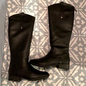 Black Knee High Riding Boots